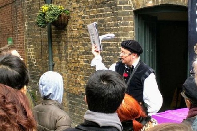 Shakespeare Walks - Key points about the Shakespeare Walk