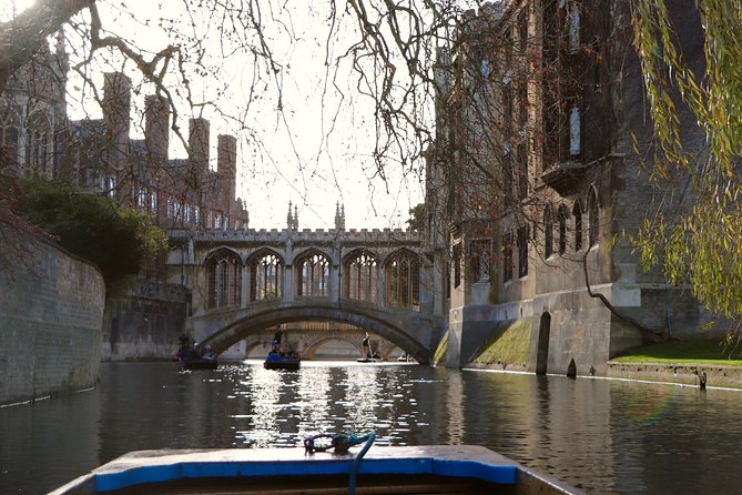 Shared Chauffeured Punt Tour - Meeting the punt at Thompsons Lane
