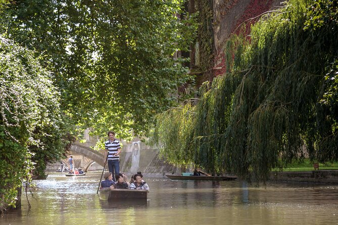 Shared Guided Punting Tour of Cambridge - The Mathematical Bridge and Cambridge personalities