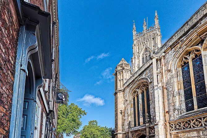 Shared Walking Tour in York - All Saints’ Pavement and a church with surprises