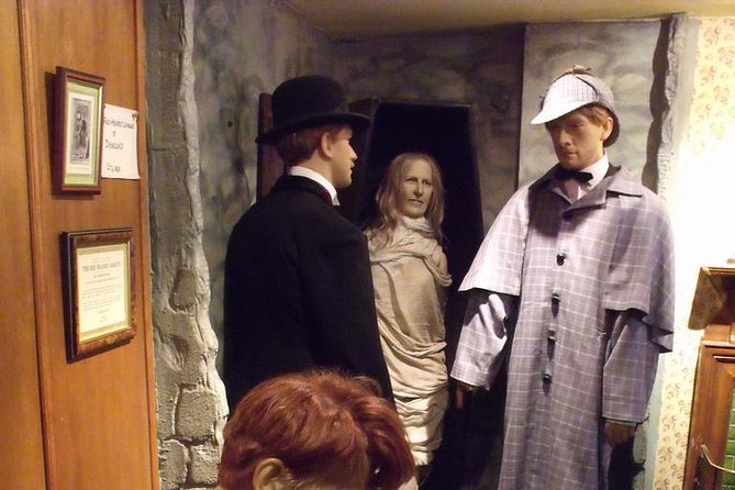 Sherlock Holmes Museum & Westminster Walking Tour - What this five-hour London tour really offers