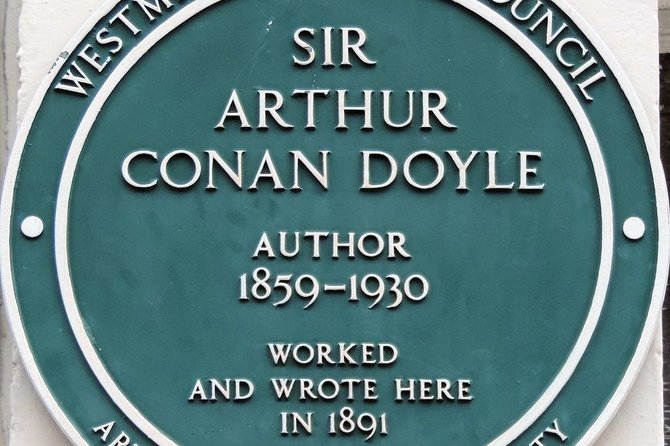 Sherlock Holmes Old London - Very Small Group Walking Tour - Scotland Yard and the world of Lestrade