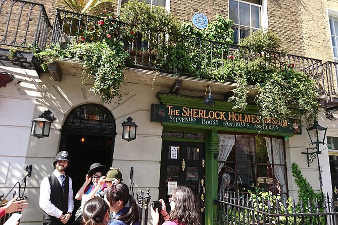 Sherlock Holmes Private Guided Tour - BBC Series & Traditional Locations - Embankment, the Sherlock Holmes Pub, and Scotland Yard
