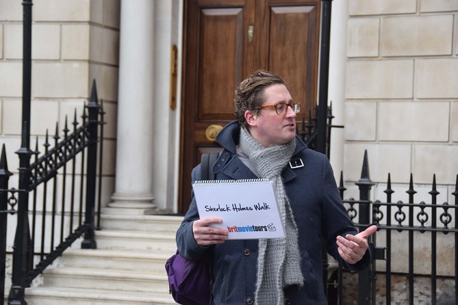 Sherlock Holmes Walking Tour in London - The Diogenes Club and modern screen Holmes