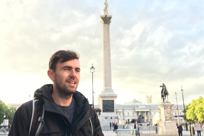 Sightseeing tour of London - in clear, slow English - Trafalgar Square and Lord Nelson’s statue