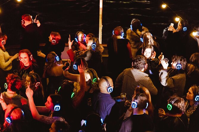 Silent Disco London Thames Boat Party - Greenwich and the O2: London keeps changing