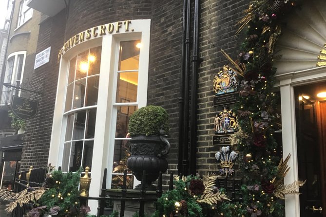 Sir Winston Churchill Private Walking Tour & War Rooms - Savile Row, Churchill’s Tailors, and a Siren Suit
