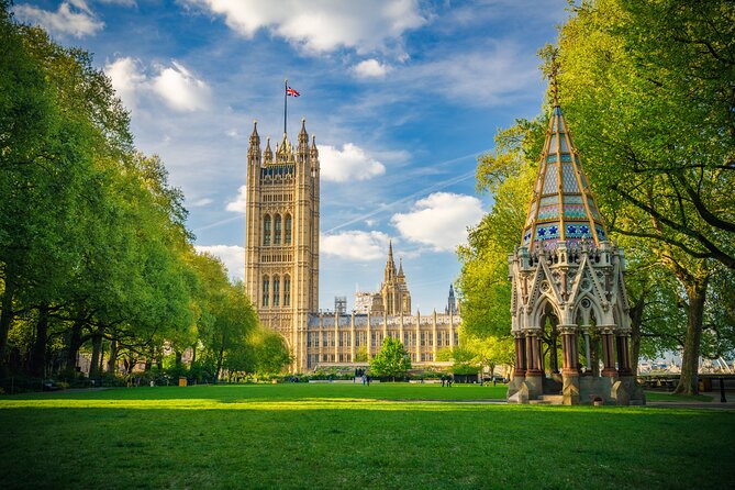 Skip-the-line Westminster Abbey London Guided Tour - Big Ben, Parliament, and Buckingham Palace