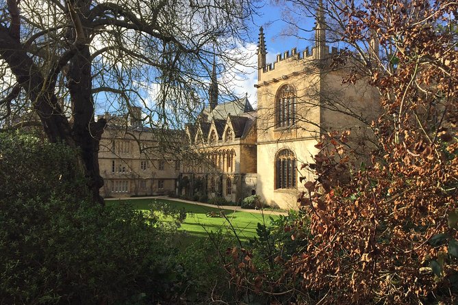Small and Exclusive Oxford Highlights Tour - A quiet pause in Christ Church Meadow
