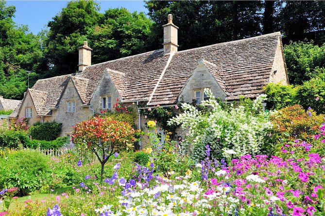 Small Group Cotswolds Villages, Stratford and Oxford Day Tour from London - Bibury and Arlington Row: the classic Cotswolds photograph