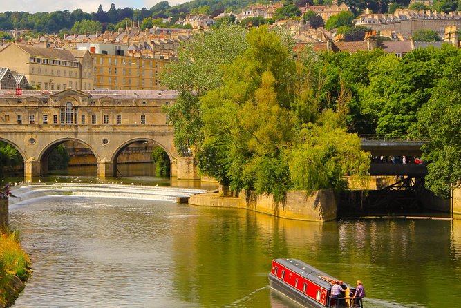 Small-Group to Bath, Lacock, Avebury and Stonehenge from London - Lacock, where old England still feels close