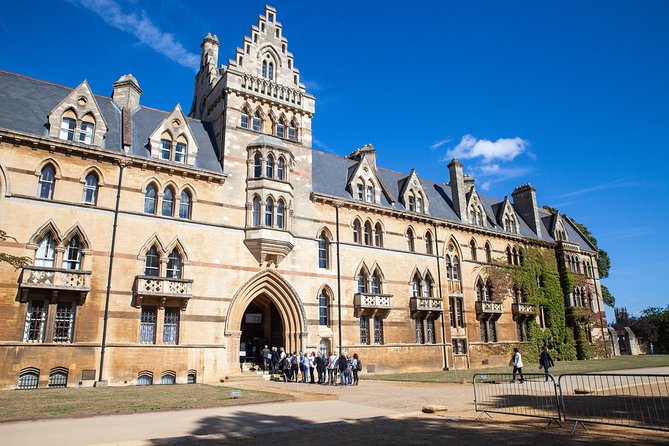 Social Distancing Specialised Oxford University Walking Tour With Student Guides - University Church of St. Mary the Virgin