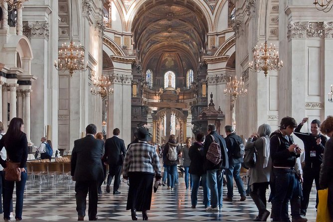 St Paul's Cathedral Admission Ticket - Audio guide or live guide?