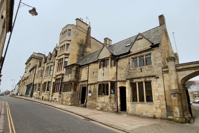 Stamford Town Guided Tours - Group size, pace, and practical comfort