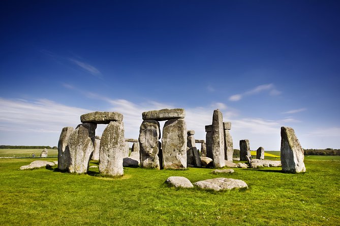 Stonehenge and Bath Day Guided Tour from London - Coach comfort, traffic, and the real cost of time
