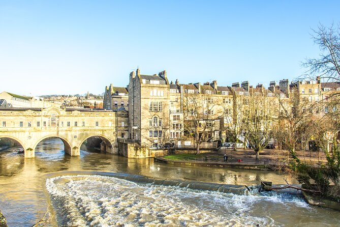 Stonehenge and Bath - Day Tour from Brighton - Bath begins with a guided walk