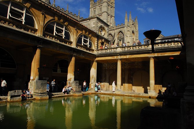 Stonehenge and Bath - Day Tour from Brighton - Weather, food, and what to bring
