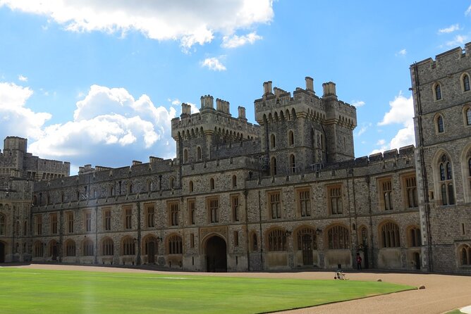 Stonehenge and Windsor Castle Tour from London With Entry Tickets - Why this two-stop day works