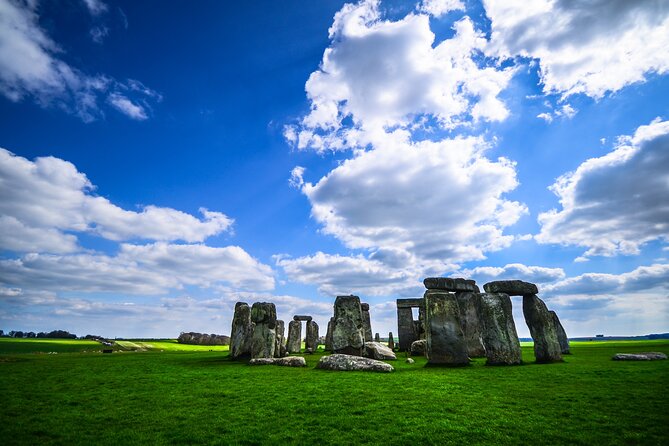 Stonehenge and Windsor from London - Meeting in Victoria and managing the morning