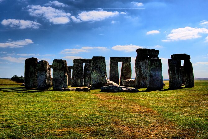 Stonehenge and Windsor from London - Who should book this tour?