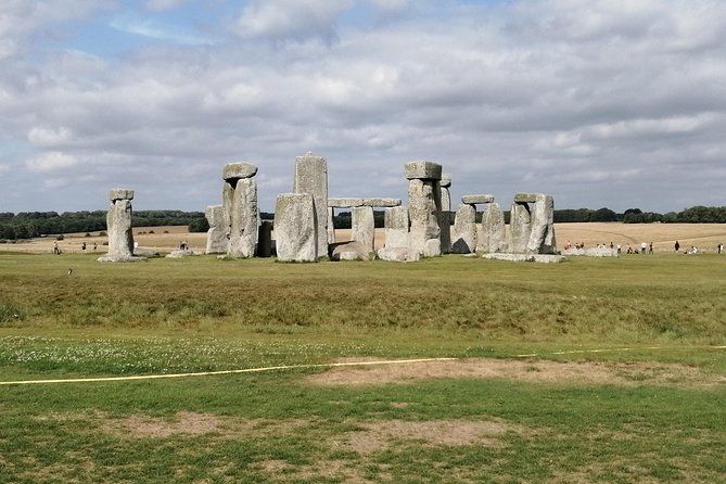 Stonehenge & Bath Private Day Tour from London - Two hours among Stonehenge’s ancient stones