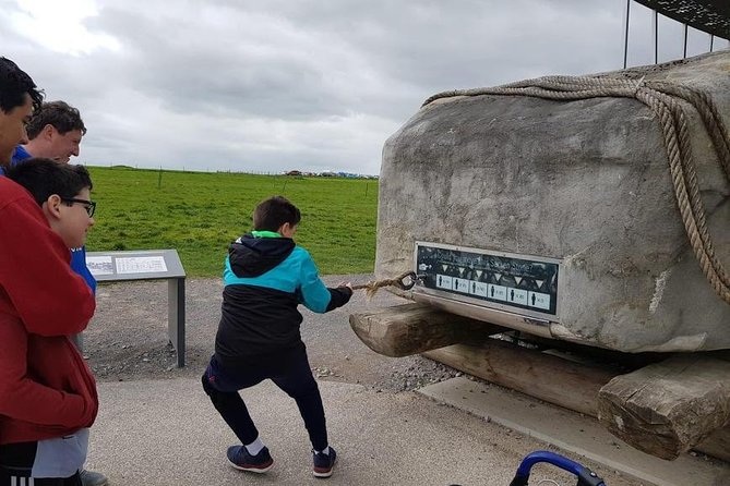 Stonehenge & Bath Private Day Tour from London - Transport, timing, and the London pickup