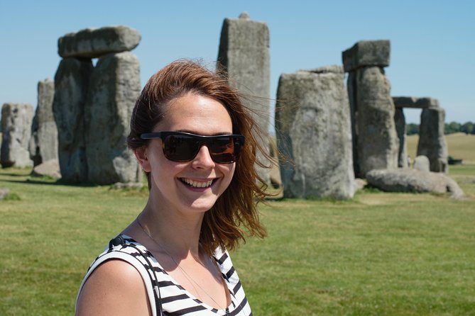 Stonehenge Half-Day luxury guided tour from Bath for 2-8 - Why this Bath to Stonehenge trip works