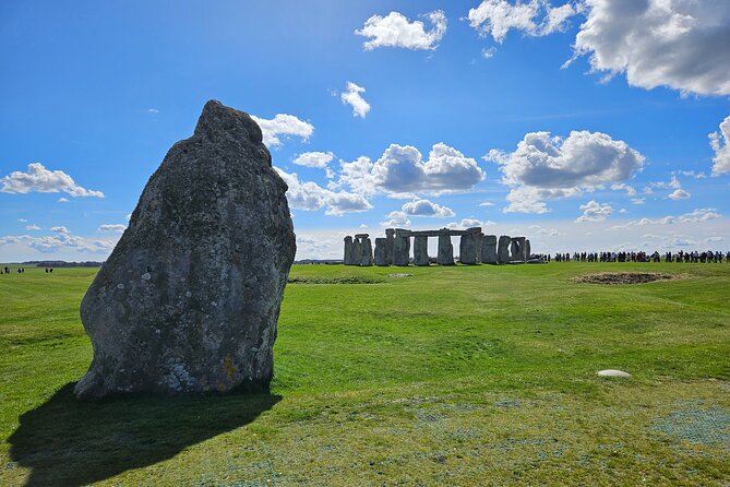 Stonehenge half day tour from Southampton - Walking around Stonehenge