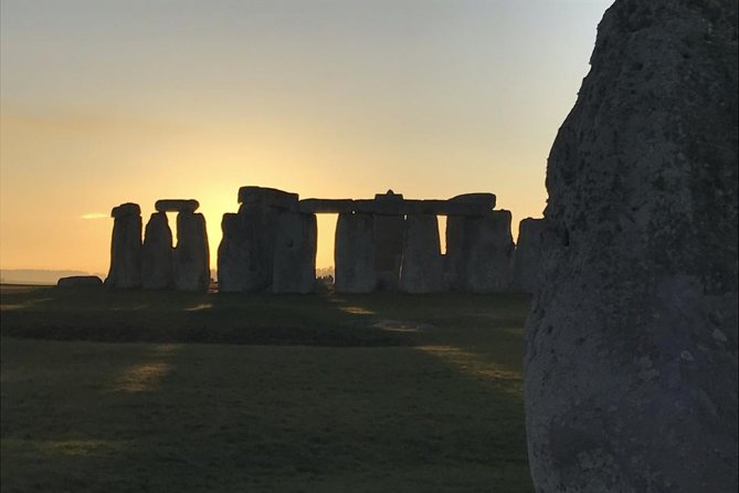 Stonehenge Independent Visit with Private Driver by Luxury Sedan - Who should book this Stonehenge trip?