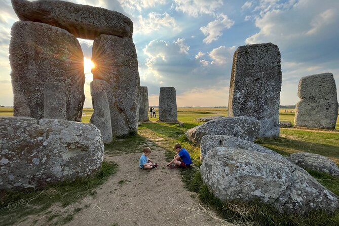 Stonehenge Inner Circle Private Tour from London with Bath Visit - How much time will you really have?