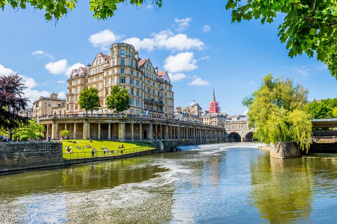 Stonehenge Inner Circle Tour - The Windsor question: useful stop or booking trap