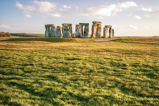 Stonehenge Private Immersive Audio Guide - The offline download is the key practical feature