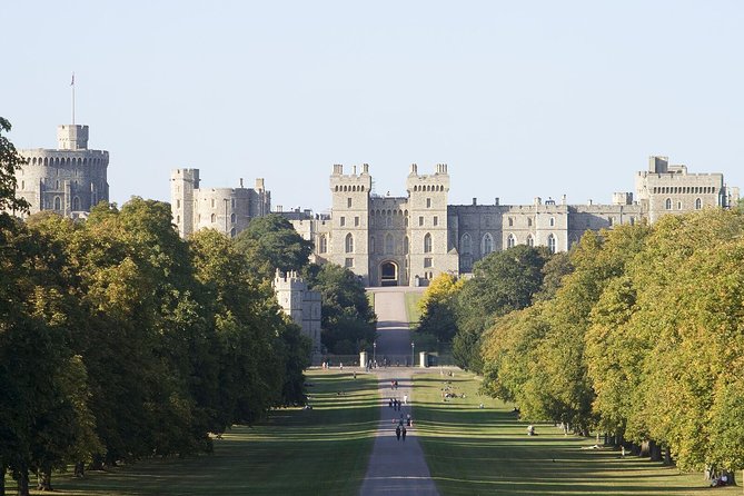 Stonehenge, Windsor Castle and Bath with Pub Lunch in Lacock - Is $123.49 good value?