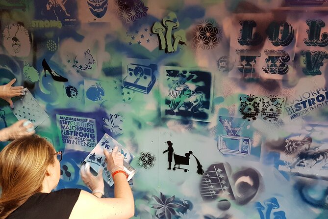 Street Art Tour and Spray Painting Workshop in London - The Guides Make the Difference
