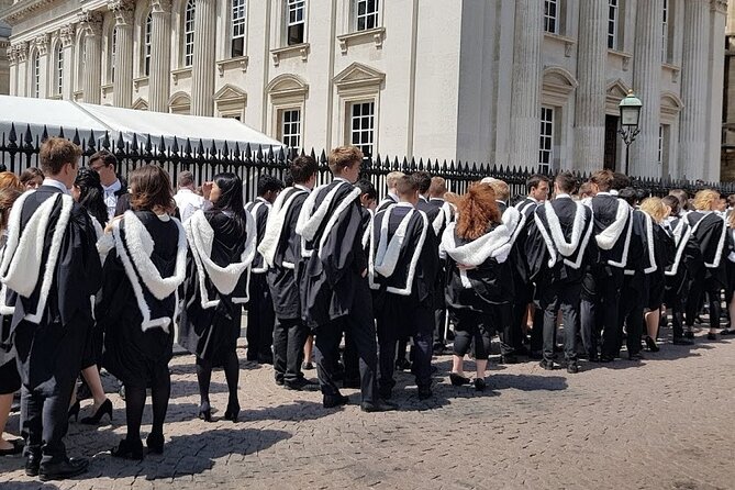 Tangential Cambridge: Group Walking Tour of Sights and Highlights - Key points at a glance