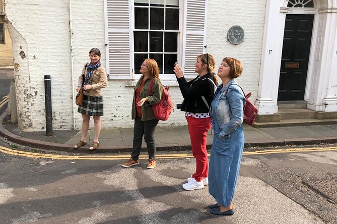 Tangential Cambridge: Group Walking Tour of Sights and Highlights - King’s Parade and the grand Cambridge view