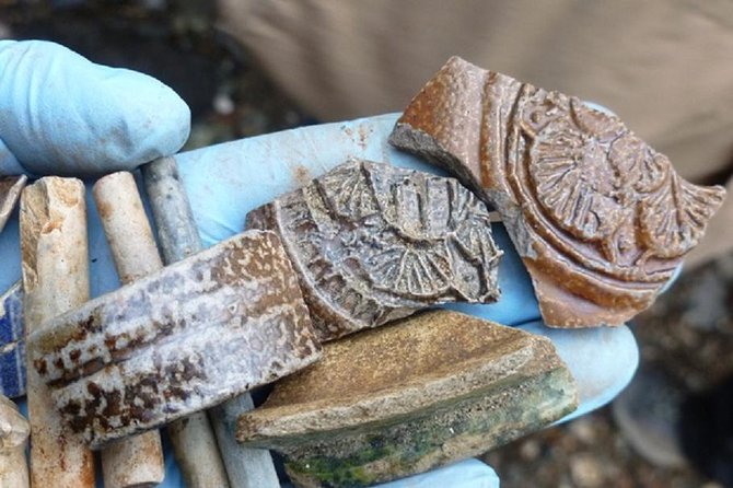 Thames Beachcombing - What mudlarking on the Thames is really like