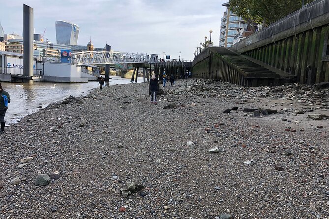 Thames Beachcombing - Boots, fitness, and family considerations