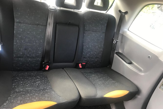 The 6 Hour Private Iconic Black Cab Sightseeing Tour - St. James’s Palace and the royal quarter