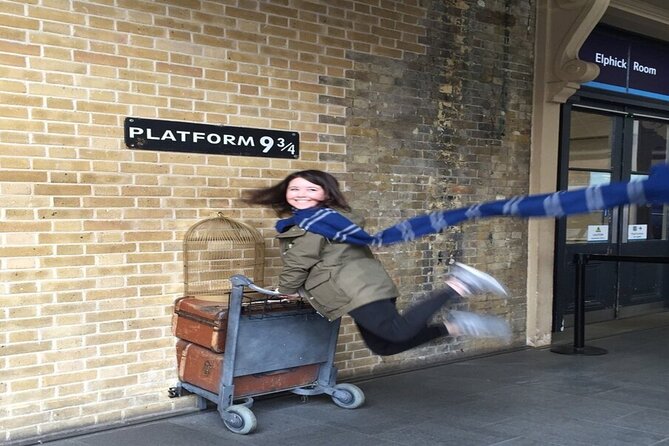 The Best Harry Potter Tour & The London Dungeons - Westminster’s film locations and real London landmarks