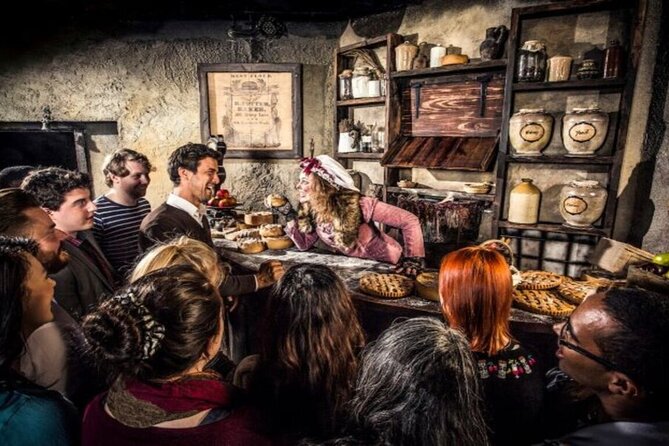 The Best Harry Potter Tour & The London Dungeons - Borough Market and London Bridge