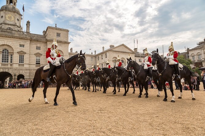 The Changing of the Guard Tour and Buckingham Palace - Horse Guards Parade on alternate days