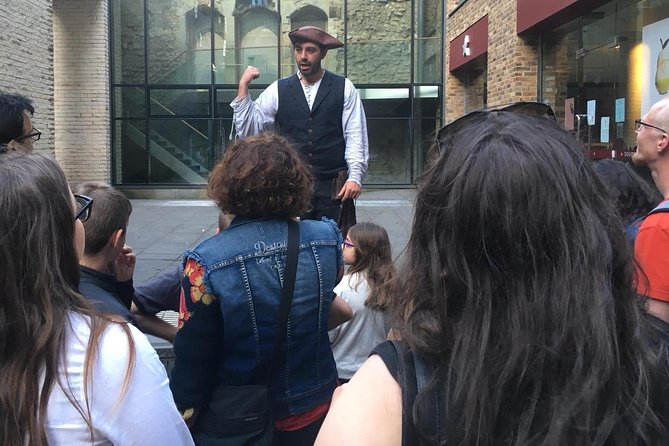 The Cloak and Dagger Tour in London - The guides make or break the evening