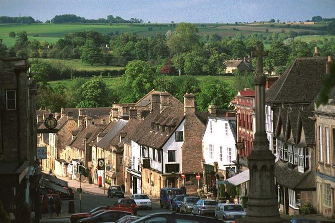 The Cotswolds Guided Day Tour from London - Stow-on-the-Wold: history, hills, and time for lunch
