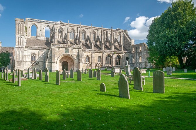 The Cotswolds Tour From Bath (Small group) - Malmesbury Abbey: a short historical pause
