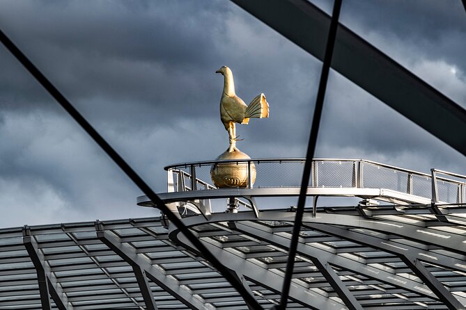 The Dare Skywalk Climb - The summit and London views
