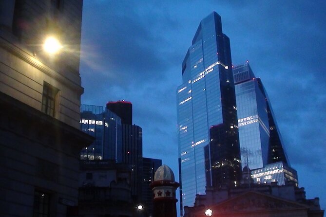 The Fading Light London Ghost Walk - Temple Bar and the value of a firsthand ghost story