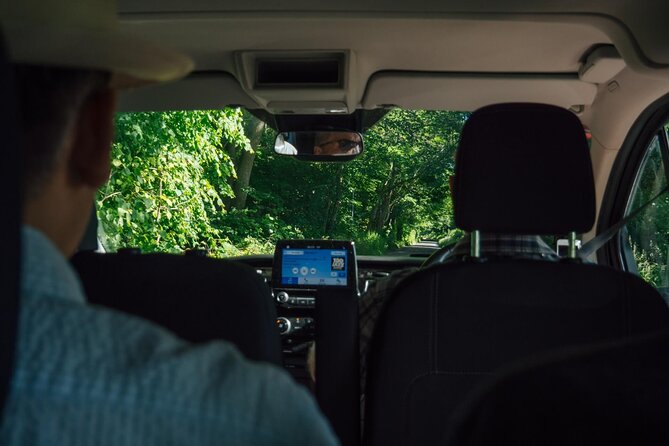 The 'Hidden Cotswolds' Shared Tour from Bath for 2-8 people - Who should book this particular Cotswolds outing?