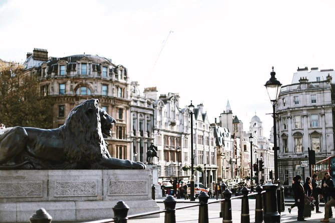 The History of London City Center Exclusive Guided Walking Tour - Admiralty Arch and the ceremonial Mall