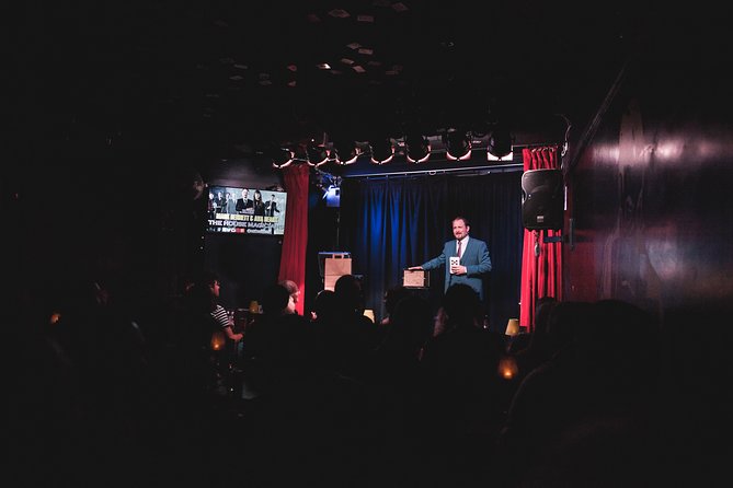 The House Magicians' Comedy Magic Show at Smoke & Mirrors in Bristol (Sat 7pm) - The 1920s-style theater and pub atmosphere